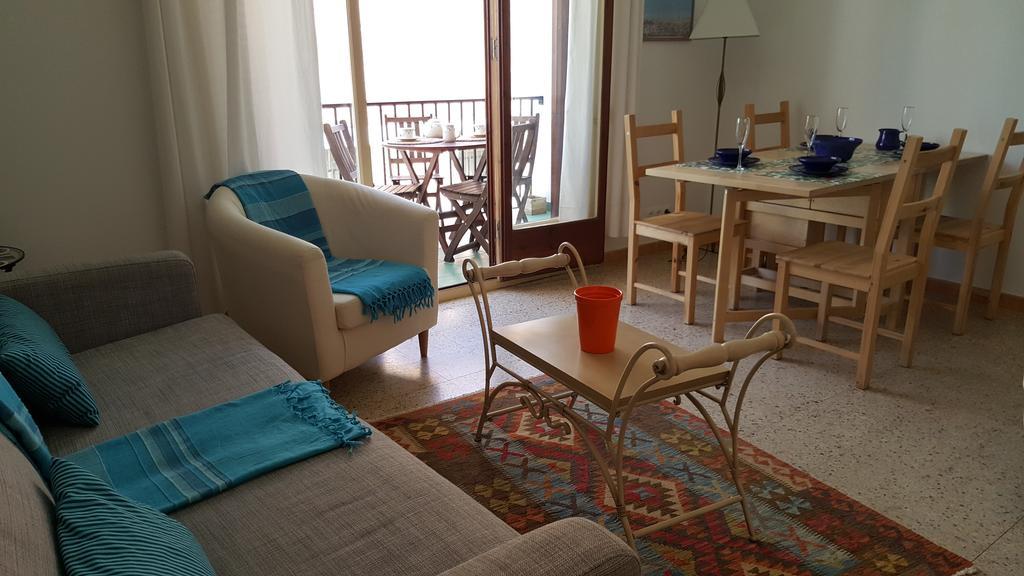 Apartamento Hector En سيدجيس المظهر الخارجي الصورة